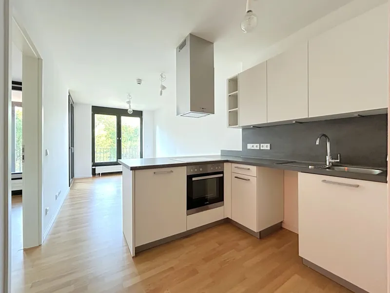 Wohnküche + Schlafzimmer und Wintergarten (Sauna-Nutzung und Fitnessraum) — photo 1